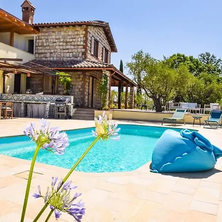 With Pool And Hot Tub * Doglio (Perugia)